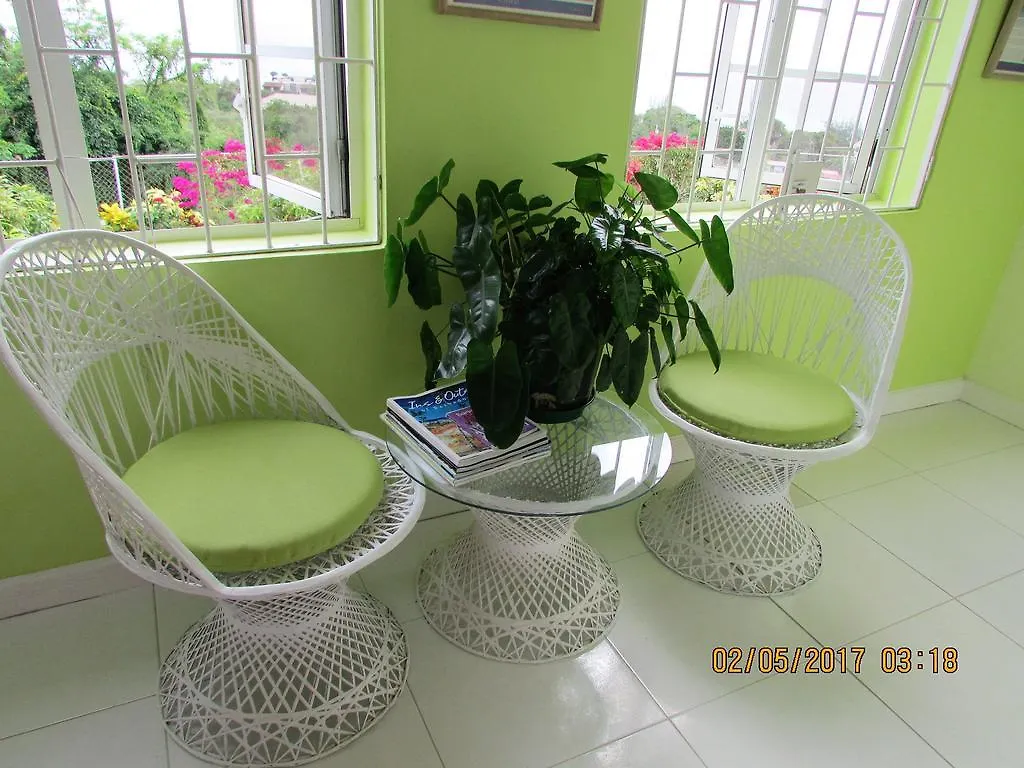 Apartamento Spectacular Ocean View Retreat Saint James